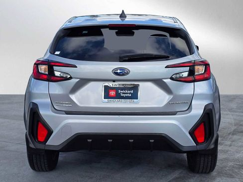 Used 2024 Subaru Crosstrek 2.0i image 6