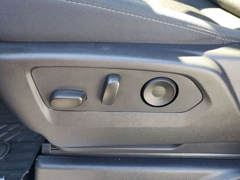 Used 2025 Chevrolet Silverado 1500 LT Trail Boss w/ Protection Package AWD/4WD image 23