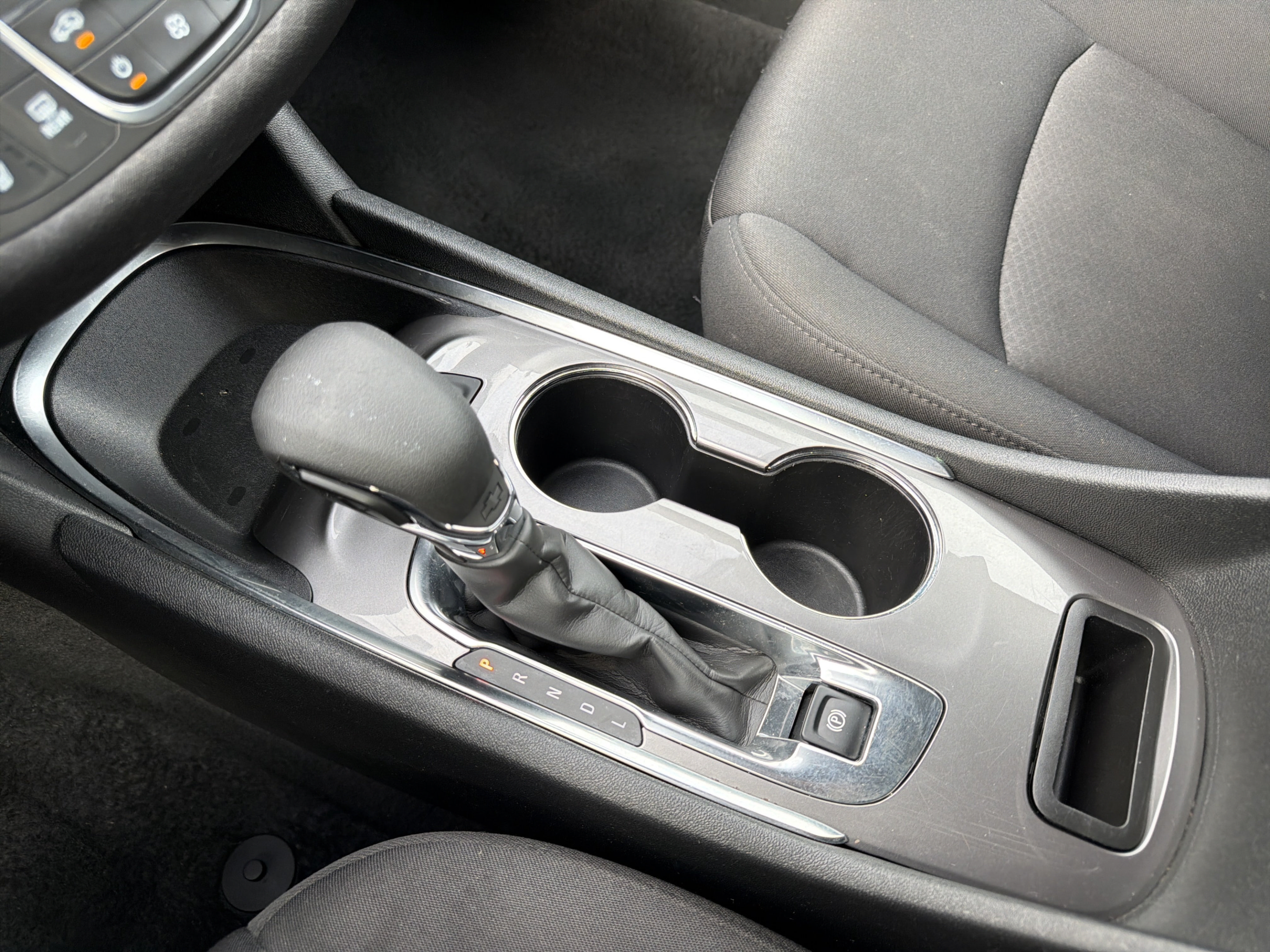 Used 2025 Chevrolet Malibu LT FWD image 20