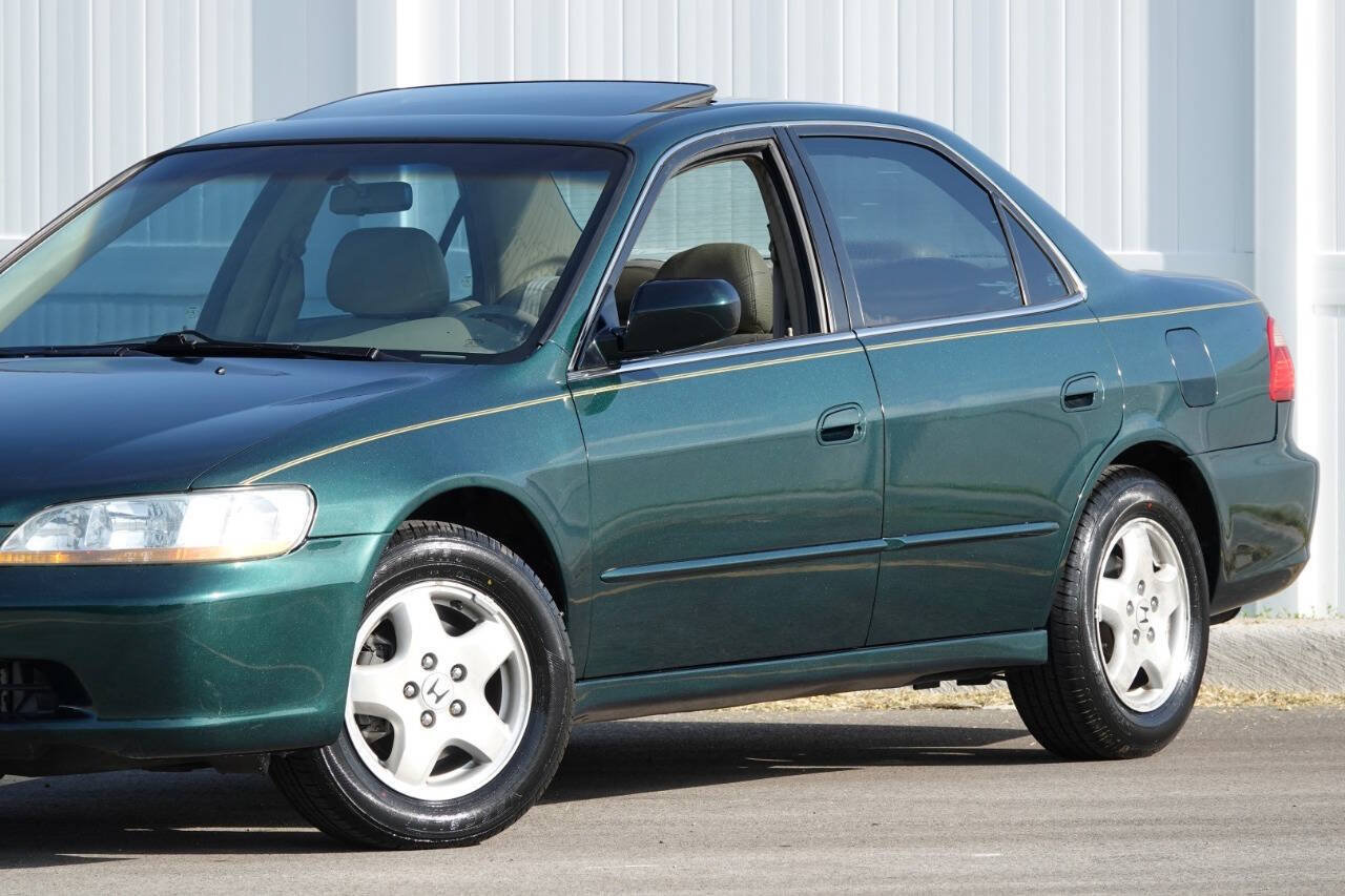 Used 1998 Honda Accord EX image 9