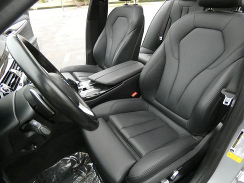 Used 2019 BMW 530i w/ Convenience Package image 55