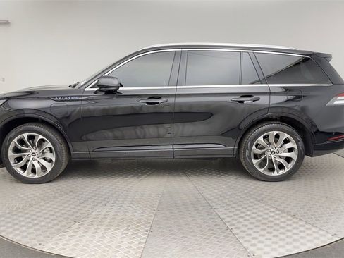 Used 2023 Lincoln Aviator Grand Touring w/ Equipment Group 301A image 5