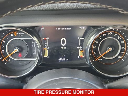 Used 2021 Jeep Gladiator Sport AWD/4WD image 30