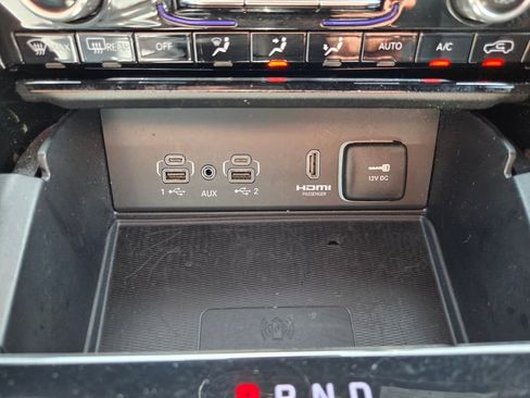 Used 2024 Jeep Grand Cherokee L Summit AWD/4WD image 31