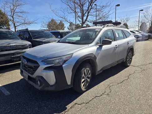 Used 2024 Subaru Outback image 1