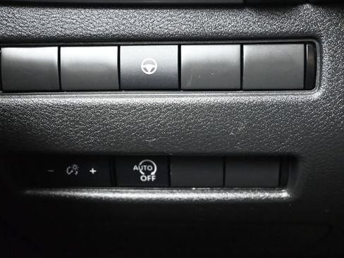 Used 2023 Nissan Rogue SV AWD/4WD image 30