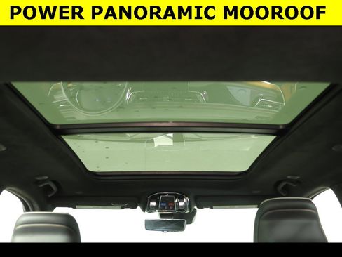 Used 2022 Jeep Grand Cherokee Summit image 2