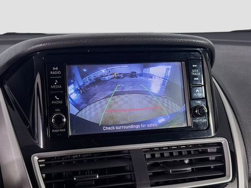 Used 2020 Mitsubishi Eclipse Cross ES image 19