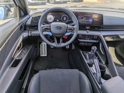 New 2025 Hyundai Elantra N image 14