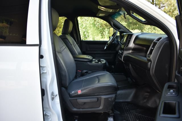 Used 2021 RAM 2500 Tradesman w/ Chrome Appearance Group AWD/4WD image 13