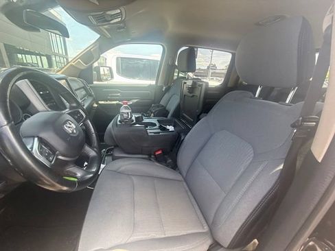 Used 2020 RAM 1500 Big Horn AWD/4WD image 16