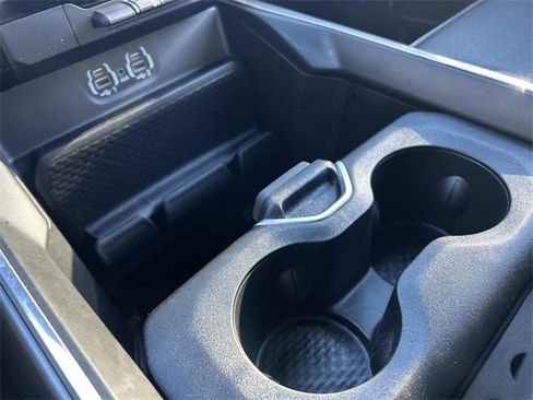 Used 2023 RAM 1500 Laramie image 32