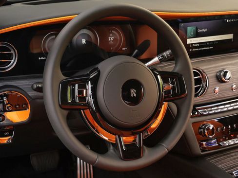 Certified 2024 Rolls-Royce Spectre image 26