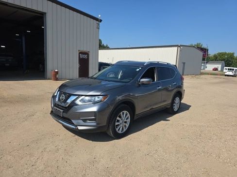 Used 2018 Nissan Rogue SV AWD/4WD image 5