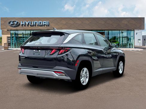 New 2026 Hyundai Tucson SE FWD image 7