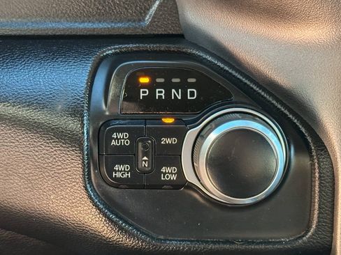 Used 2019 RAM 1500 Big Horn AWD/4WD image 39