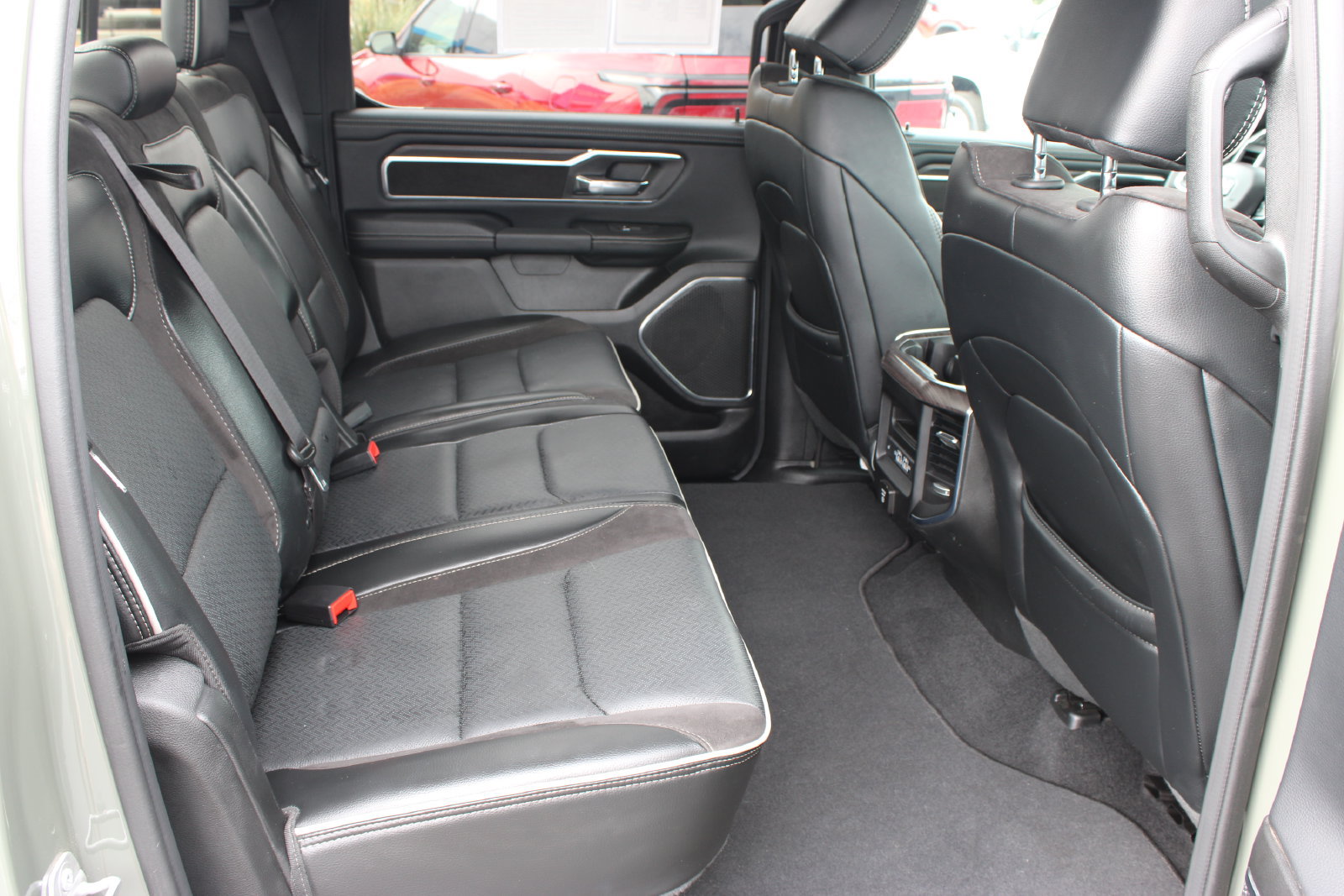Used 2026 RAM 1500 Laramie AWD/4WD image 25