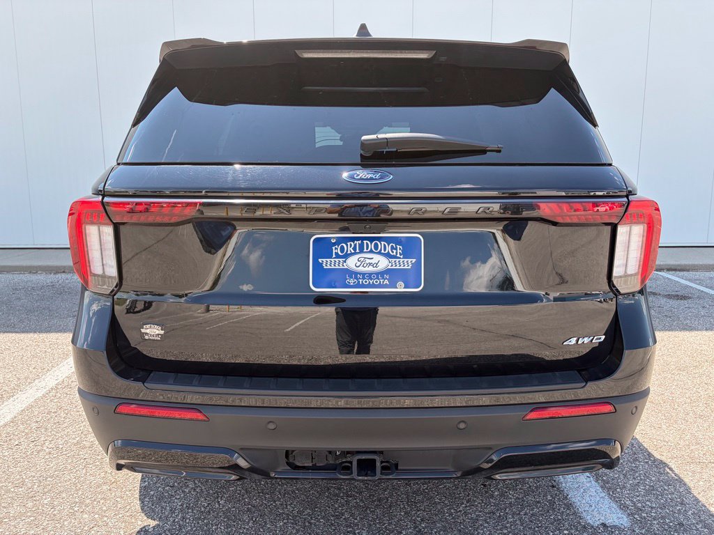Certified 2025 Ford Explorer ST-Line w/ ST-Line Street Pack AWD/4WD image 6