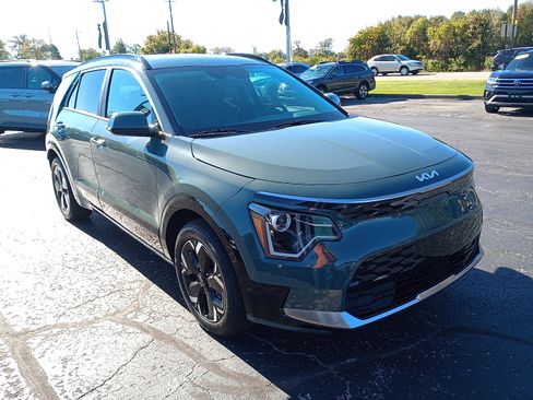 New 2025 Kia Niro Wind image 1