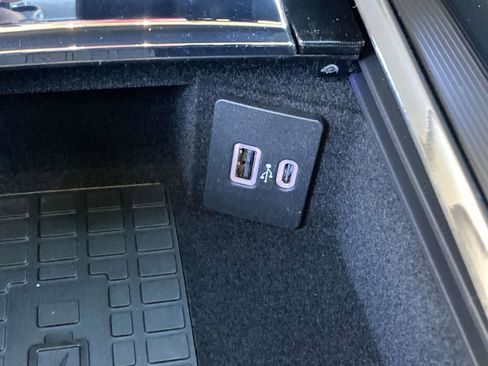 New 2025 Lincoln Corsair Reserve image 26