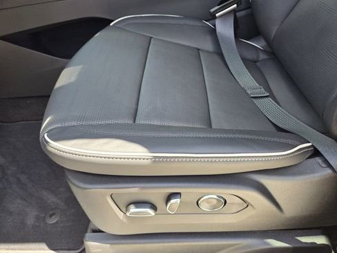 New 2026 Cadillac Escalade Sport w/ LPO, Floor Liner Package AWD/4WD image 19