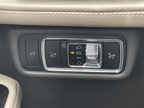 Certified 2023 Lincoln Aviator Reserve w/ Equipment Group 201A image 27