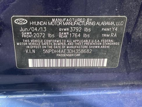 Used 2013 Hyundai Elantra GLS FWD image 35