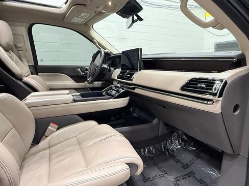 Used 2024 Lincoln Navigator L Reserve AWD/4WD image 50
