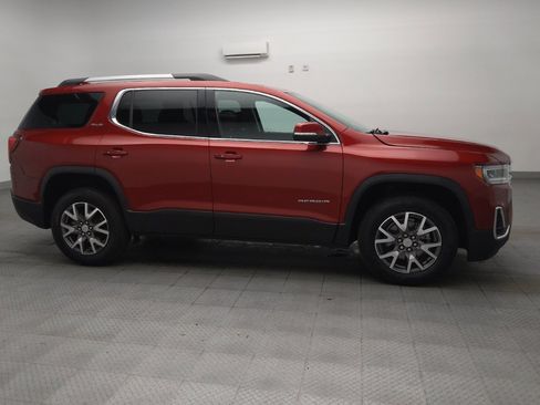 Used 2023 GMC Acadia SLE w/ Driver Convenience Package FWD image 11