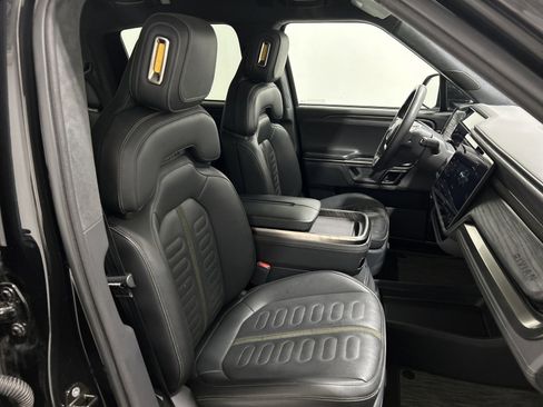 Used 2022 Rivian R1T Launch Edition image 23