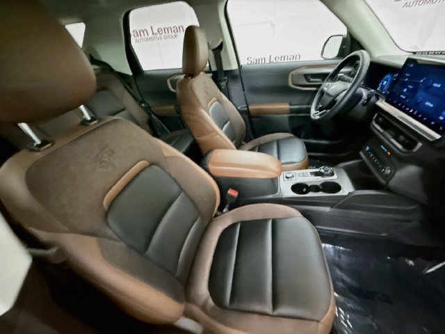 Used 2025 Ford Bronco Sport Outer Banks w/ Outer Banks Tech Package+ AWD/4WD image 29