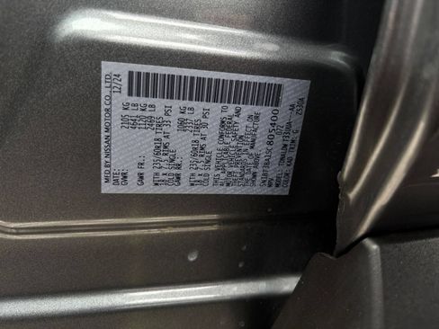 Used 2025 Nissan Rogue SV FWD image 31