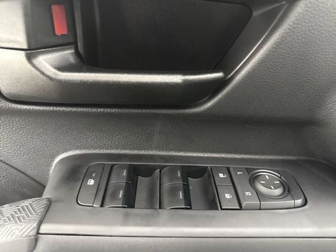 New 2025 Toyota Tacoma SR5 image 18