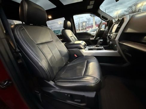 Used 2019 Ford F150 Lariat w/ Equipment Group 502A Luxury image 15