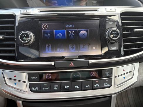 Used 2015 Honda Accord EX-L image 19