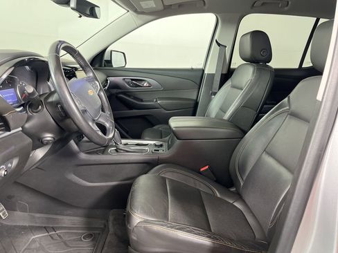 Used 2020 Chevrolet Traverse Premier image 24