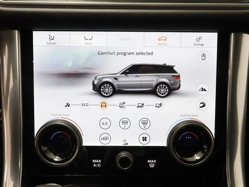 Used 2021 Land Rover Range Rover Sport HST image 13