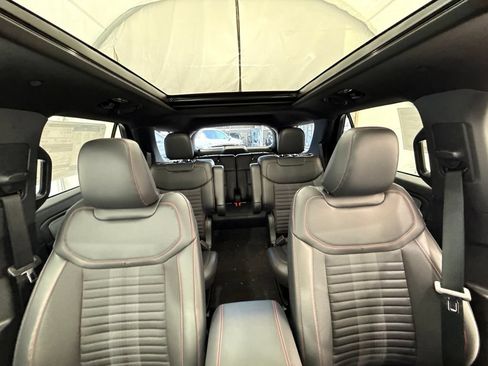 New 2026 Ford Explorer ST-Line AWD/4WD image 33