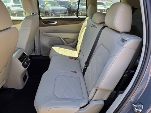 New 2026 Volkswagen Atlas SE image 7