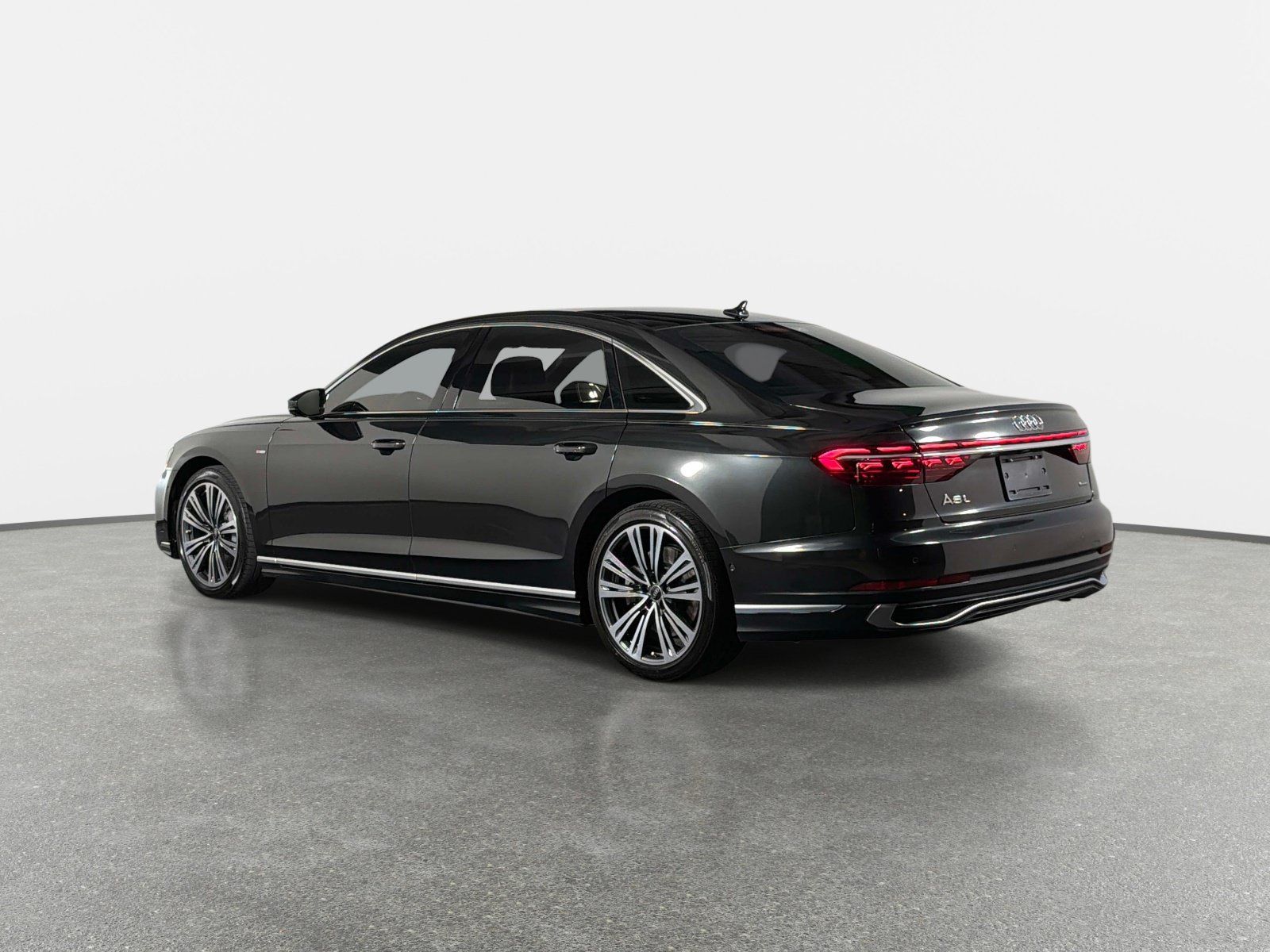 Used 2023 Audi A8 L 3.0T AWD/4WD image 5