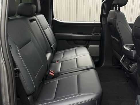 Used 2025 Ford F150 Lariat image 40
