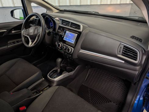 Used 2016 Honda Fit EX image 5