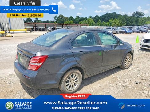 Used 2017 Chevrolet Sonic LT FWD image 4