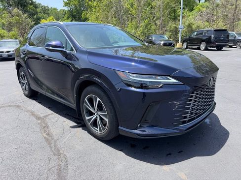 Used 2025 Lexus RX 350 Premium w/ Convenience Package AWD/4WD image 4