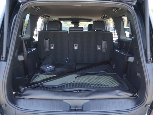 Certified 2024 Lexus GX 550 w/ Accessory Package (Z1) AWD/4WD image 38