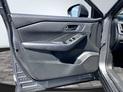 Certified 2025 Nissan Rogue S FWD image 23