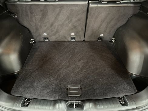 Used 2024 Jeep Compass Limited image 12