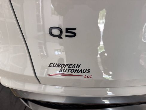 Used 2025 Audi Q5 Premium Plus w/ Premium Plus AWD/4WD image 47