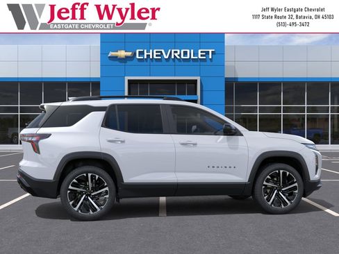 New 2026 Chevrolet Equinox RS w/ Safety and Technology Package FWD image 5