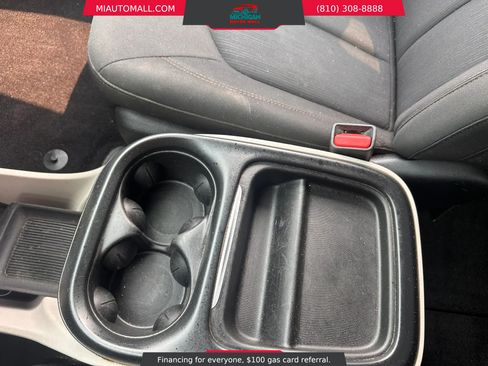 Used 2018 Chrysler Pacifica Touring Plus FWD image 18
